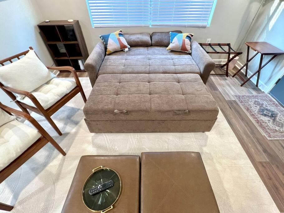 Modern Style Home Near Dt Indy & Major Attractions Indianapolis Luaran gambar