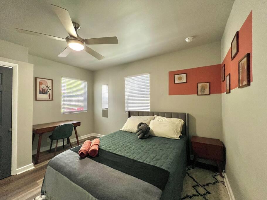 Modern Style Home Near Dt Indy & Major Attractions Indianapolis Luaran gambar